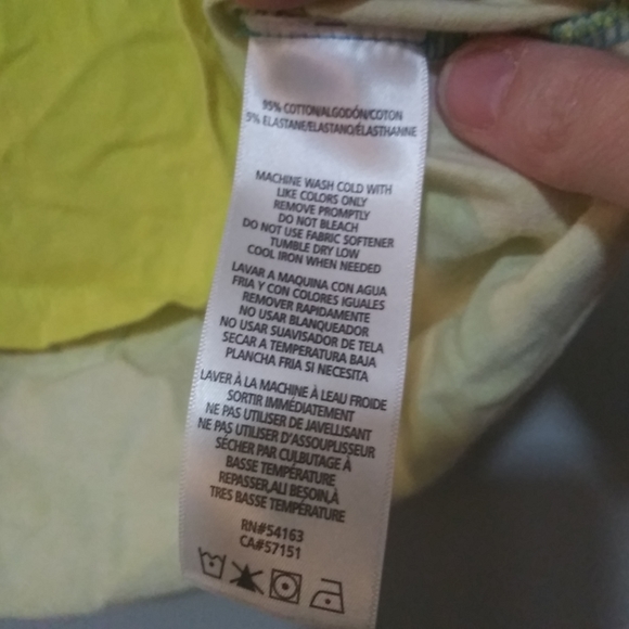 TOMMY HILFIGER SPORT Womens Blue and Yellow Color Fade ombre Crop Top Medium. - Picture 2 of 7